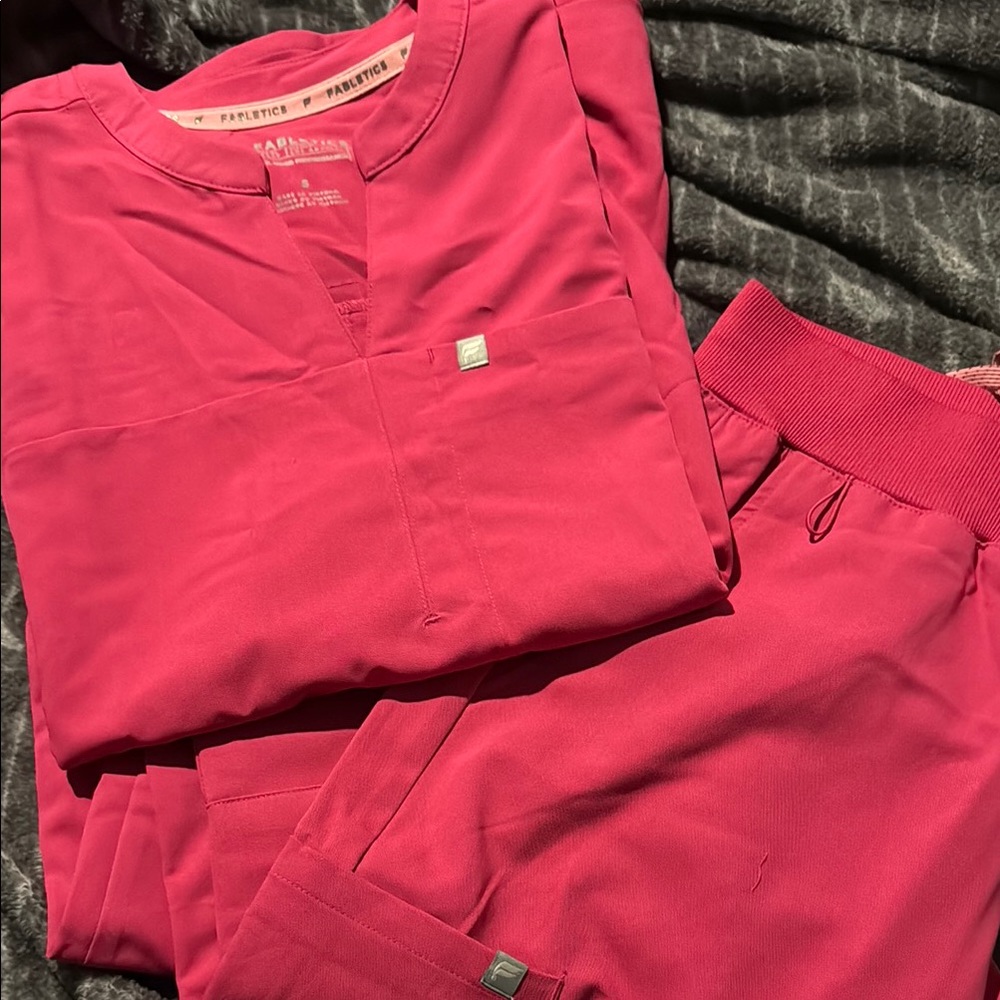 Fabletics Vibrant Pink Medical Set